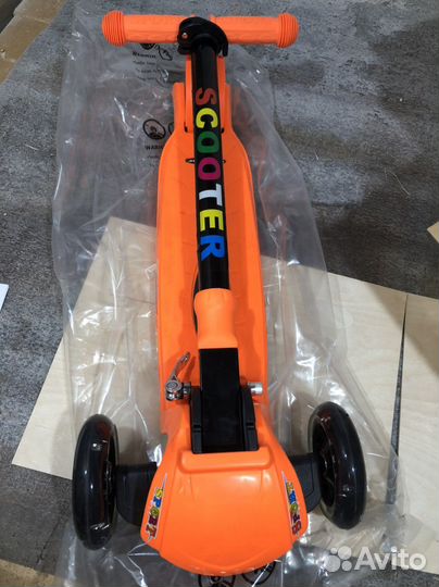 3-колесный самокат складной River Toys H-01