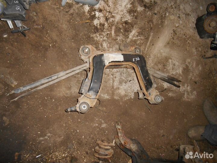 Задний подрамник BMW E36 бмв Е36 балка