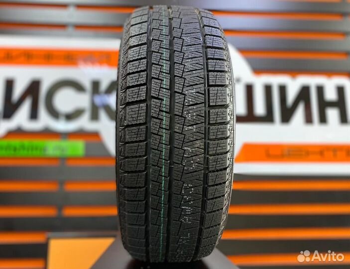 Kapsen SnowShoes AW33 265/35 R18