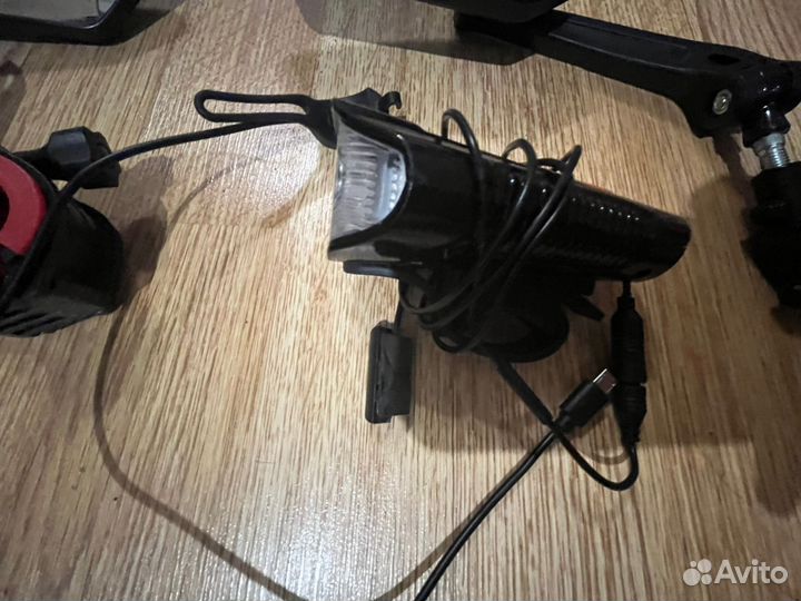 Аксессуары для велосипеда