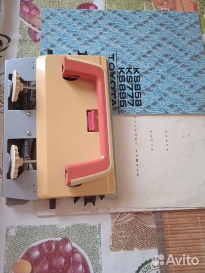 Вязальная однофантурная машина Toyota 858 KS