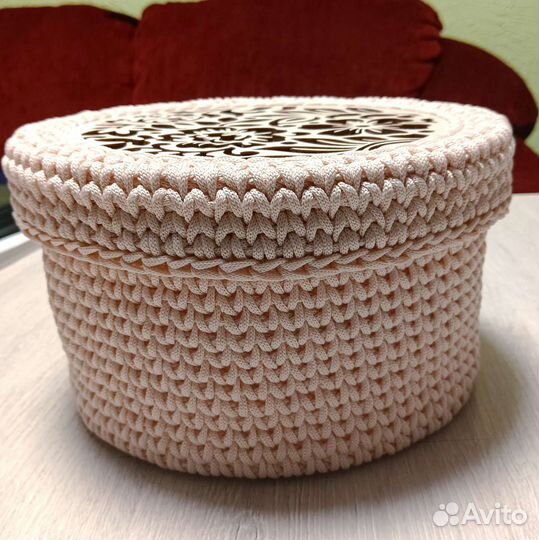 Вязанные корзинки из шнура