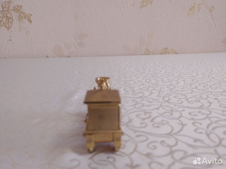 Модель трактора