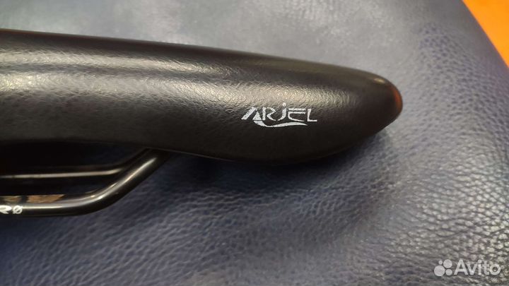 Седло для велосипеда Arjel