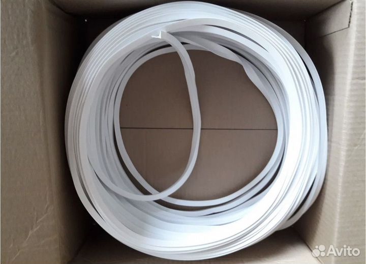 Вставка (плинтус) для натяжного потолка