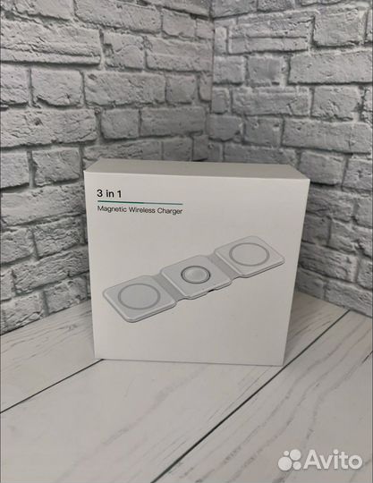 Беспроводная зарядка 3 в 1