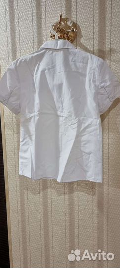Блузка на девочку, р. 140, новая