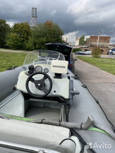 Катер Буревесник B430HL