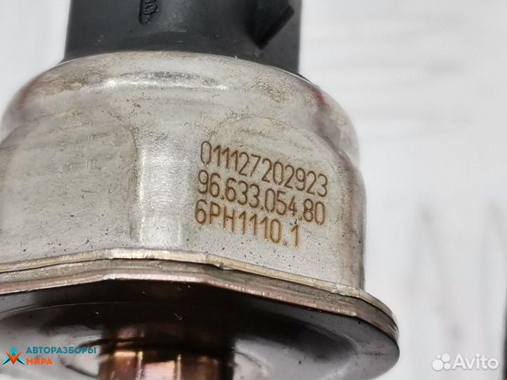 Датчик давления топлива Ford Mondeo 4 рест. 2011