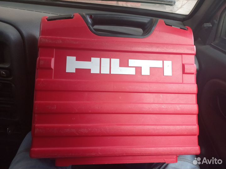 Шуруповерт hilti