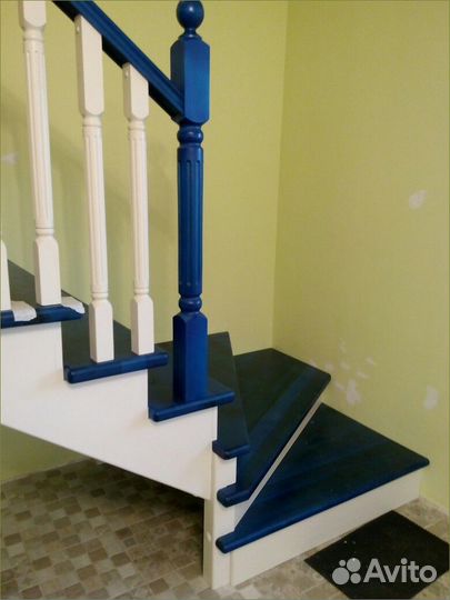 Лестница деревянная на второй этаж