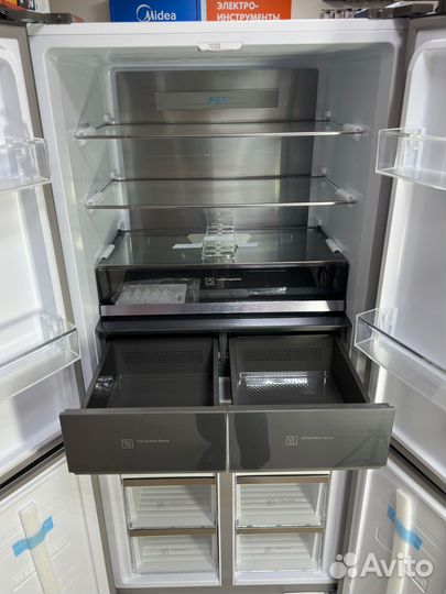 Холодильник 4 дверный 497л