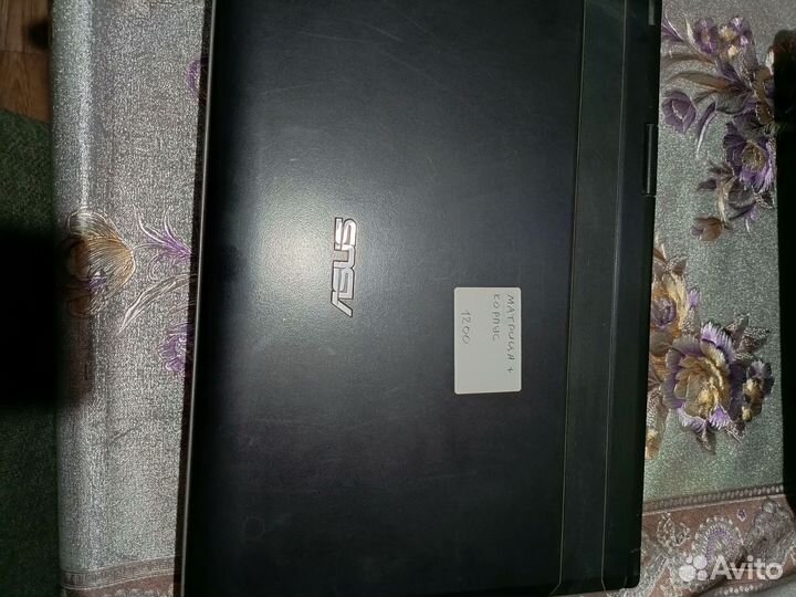 Ноутбук на запчасти