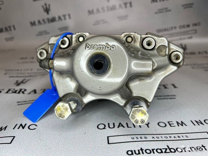 Суппорт тормозной задний правый Maserati 5