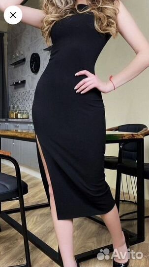 Элегантное платье 44
