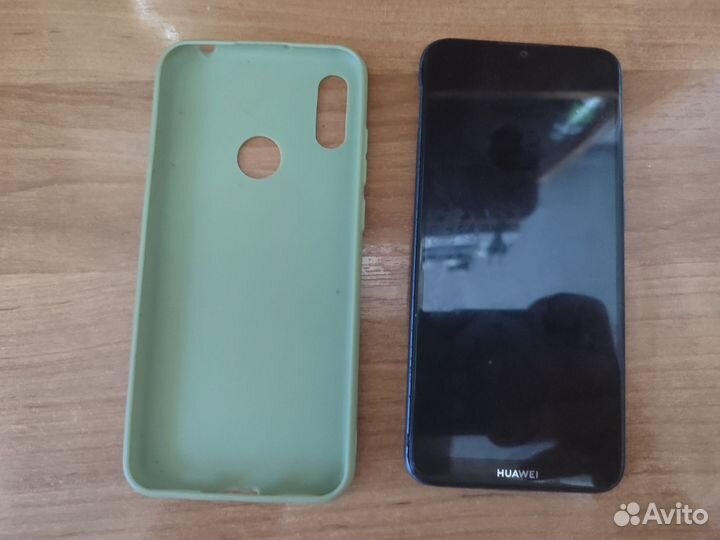 HUAWEI Y6 (2019), 2/32 ГБ