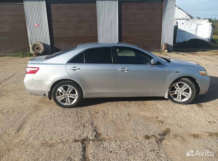 Toyota Camry, 2008