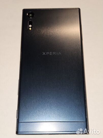 Sony Xperia XZ, 3/32 ГБ