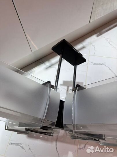 Люстра потолочная бу