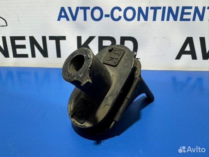 Подушка двигателя правая Honda Elysion RR3 J30A