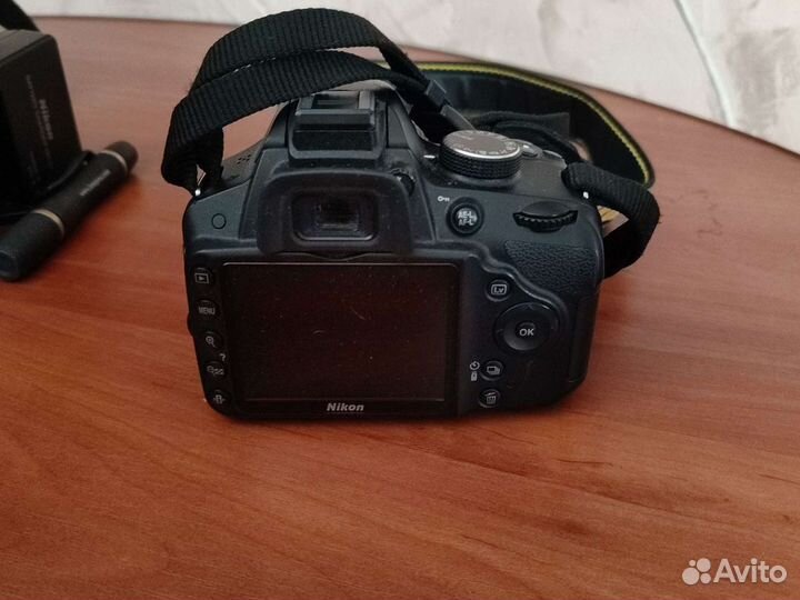 Зеркальный фотоаппарат Nikon