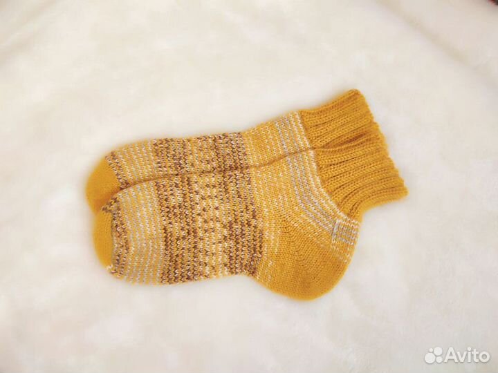 Носки женские шерстяные вязаные, ручная работа