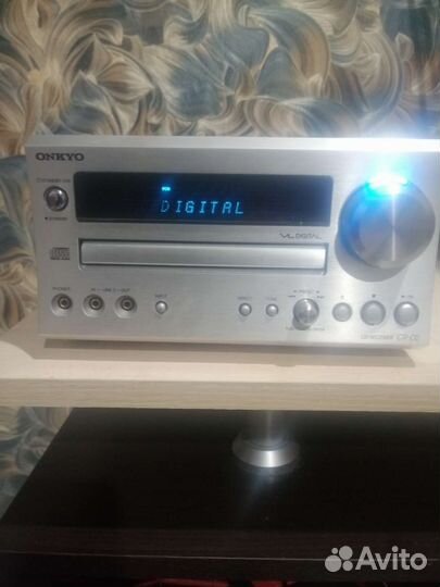 Onkyo CR-D2 CD-receiver