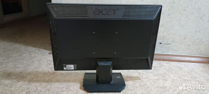 Монитор Acer v223w EOb 22