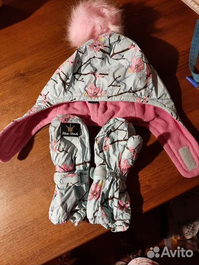 Шапка для девочки на полкладке с варежками