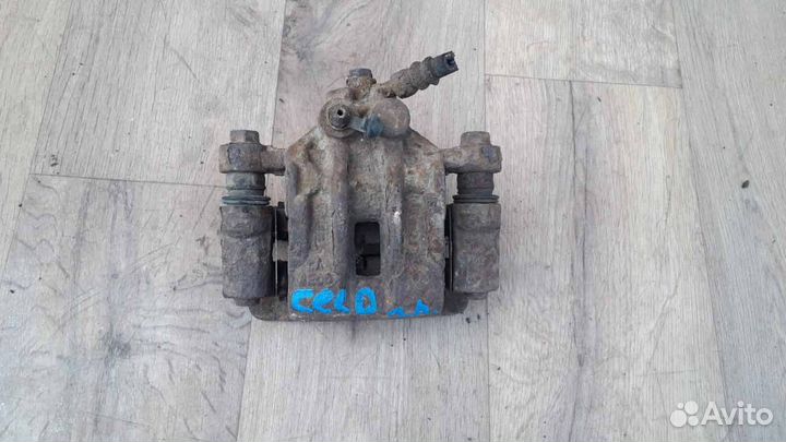 Суппорт задний левый KIA Ceed 1 2009