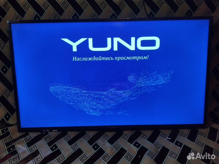 Телевизор LED BBK Yuno, 39