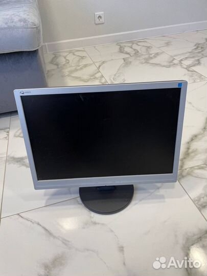 Монитор Aquarius 19