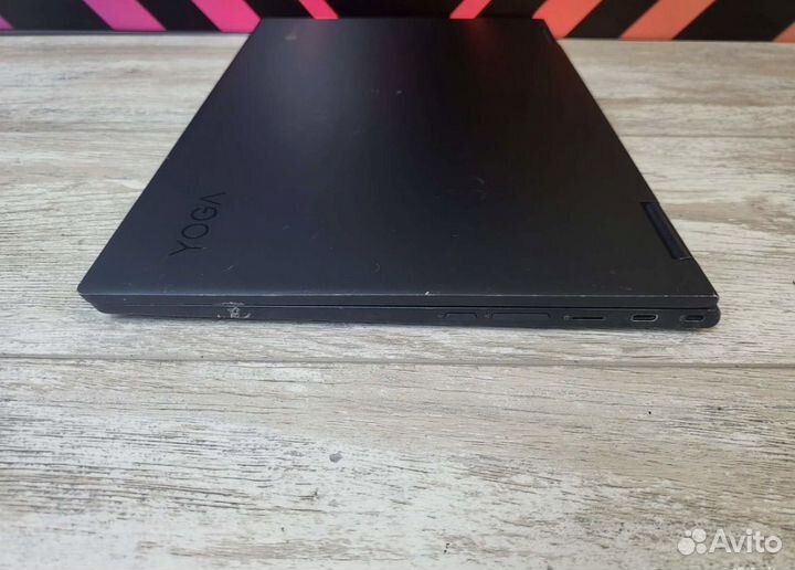 Lenovo Yoga 4K IPS / i7-8550U / 16GB / SSD 128GB