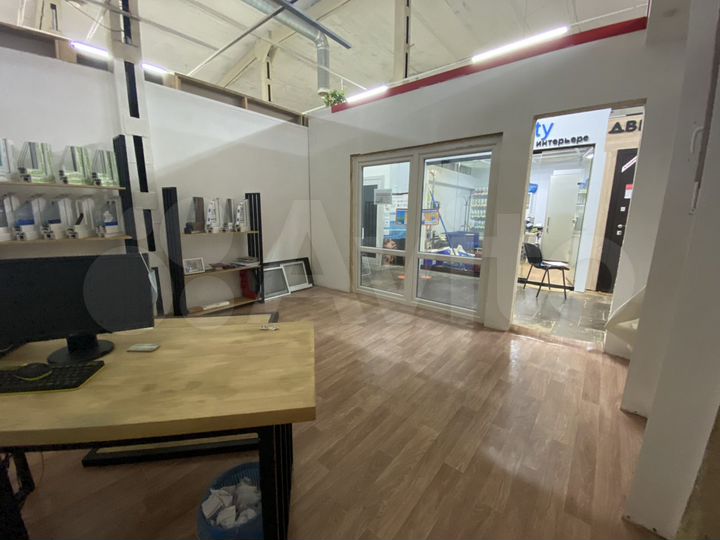 Торговая площадь, 21.3 м², Кировоградская, 33