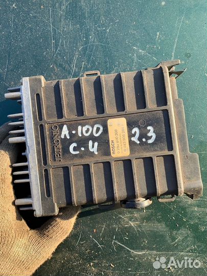 Эбу Audi 100 C4 2.3 443 906 264F