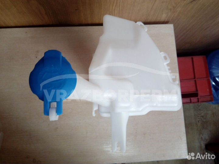 Бачок омывателя Kia RIO