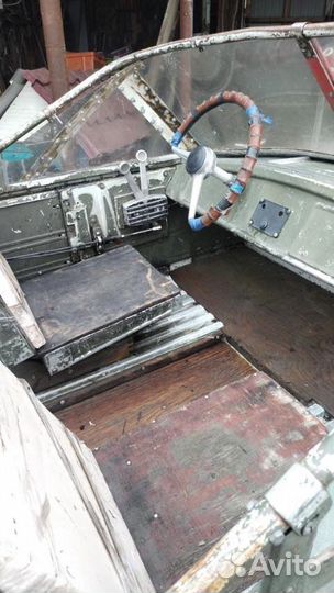 Продам лодку Обь-3