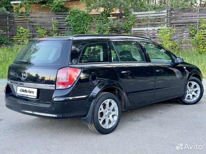 Opel Astra 1.6 МТ, 2009, 70 000 км