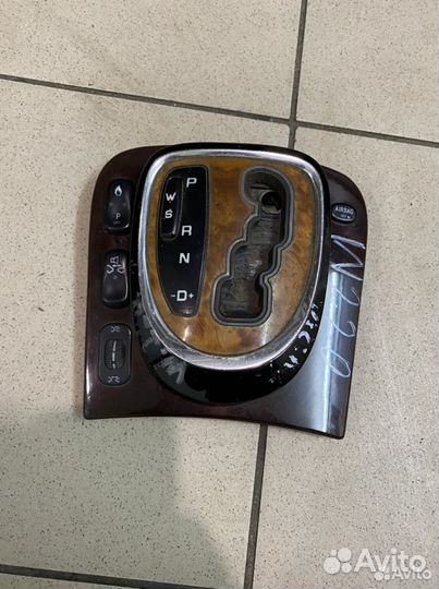 Накладка кулисы Mercedes-Benz W220