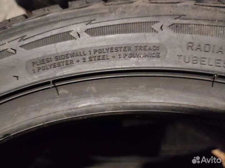 Goodyear UltraGrip Ice 2 225/50 R17 98T
