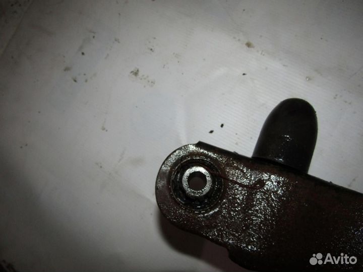 Рычаг задний нижний C-MAX 2003-2011