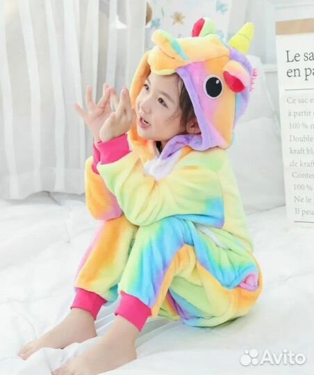 Кигуруми единорога в отличном состоянии