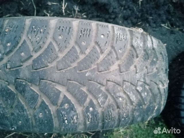 Nokian Tyres Hakkapeliitta 4 5.00/8.5 R5 88B