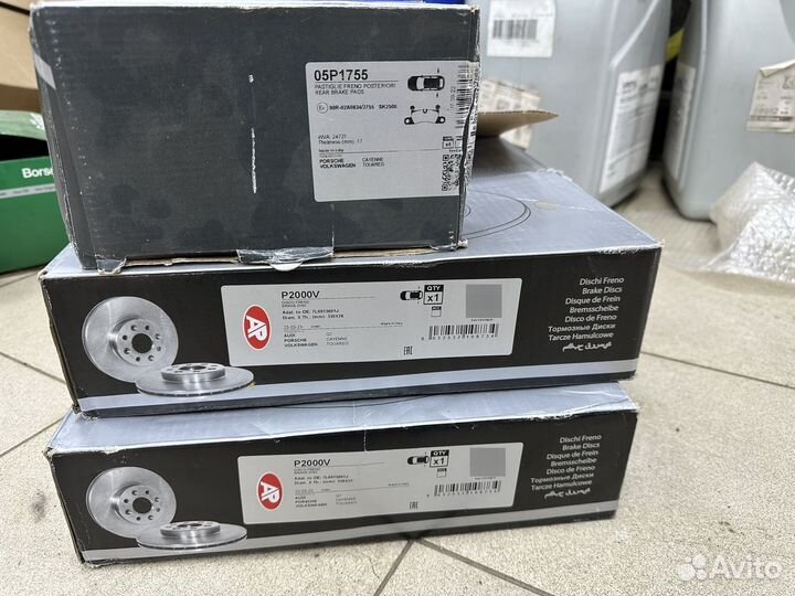 Тормозные диски, колодки (задние ) Touareg NF