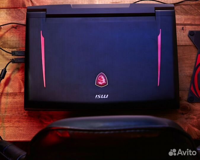 MSI gt75 titan