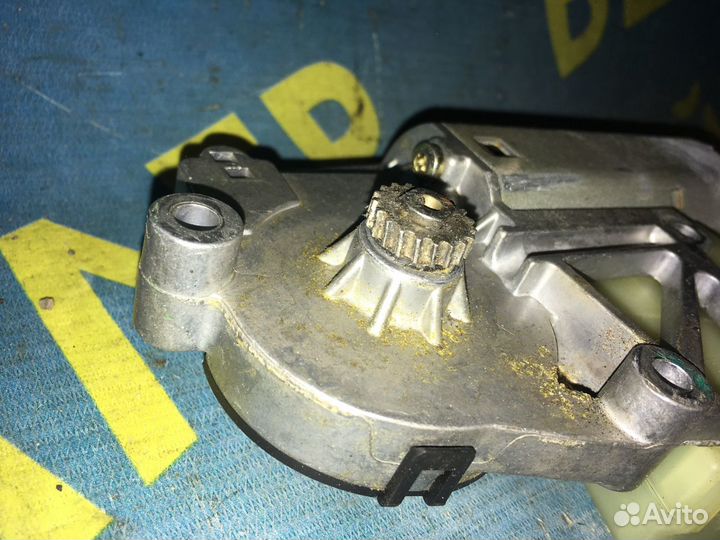 Моторчик люка BMW E65