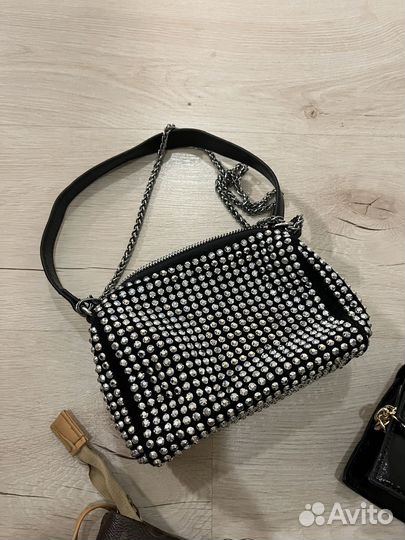 Сумки клатчи