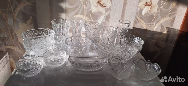 Хрустальные вазы, салатники, рюмки, фужеры