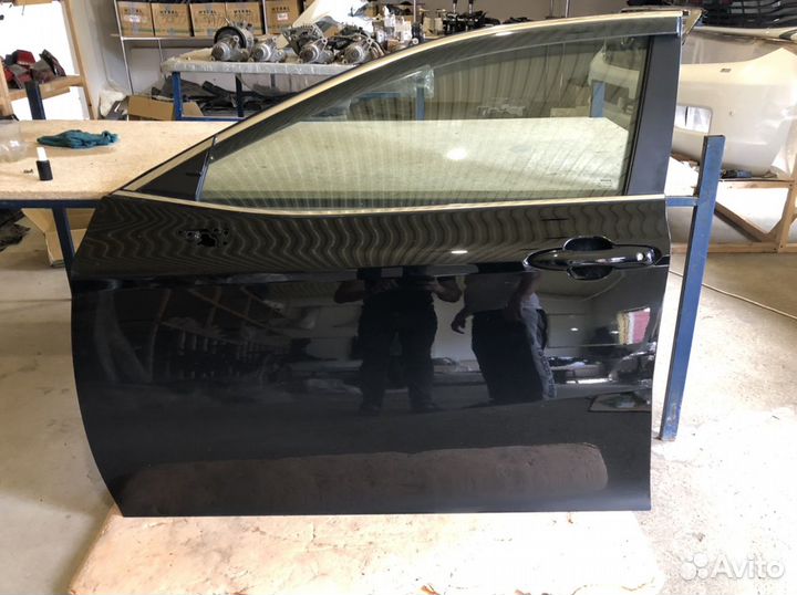 Дверь передняя левая Toyota Camry V70 оригинал
