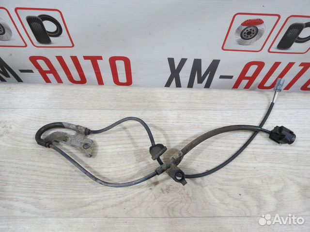 Датчик ABS задний левый Toyota Camry v40